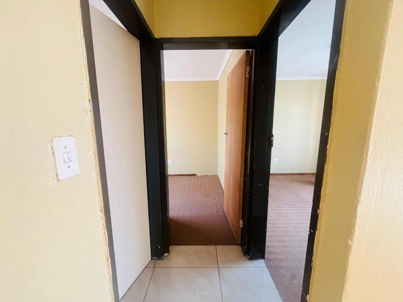 2 Bedroom Property for Sale in Terenure Gauteng