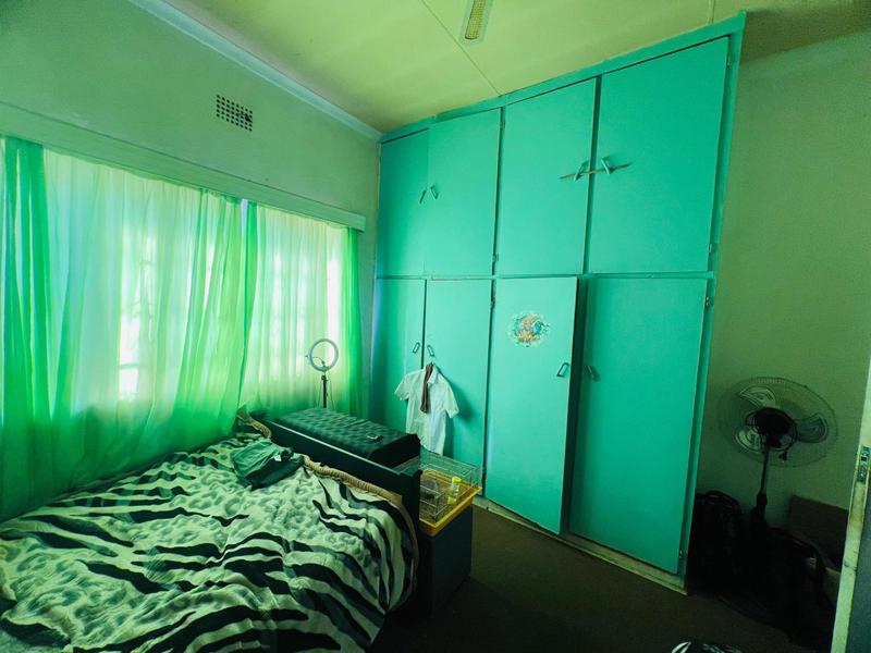 5 Bedroom Property for Sale in Springs Gauteng