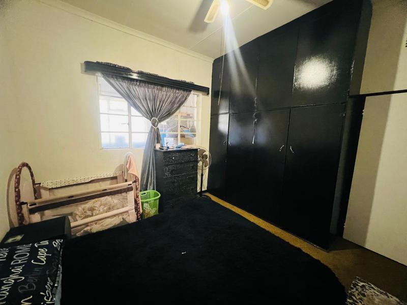 5 Bedroom Property for Sale in Springs Gauteng