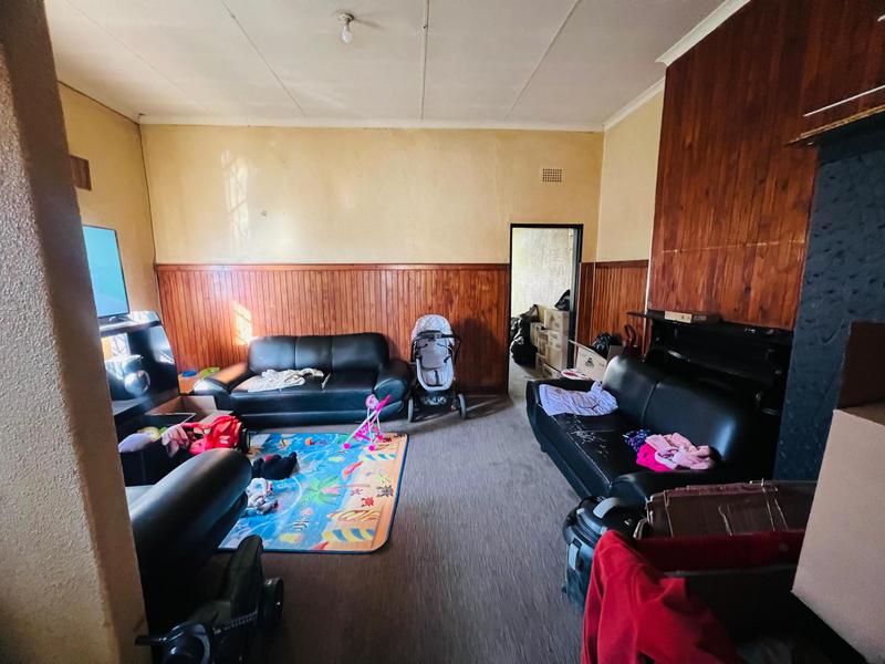5 Bedroom Property for Sale in Springs Gauteng