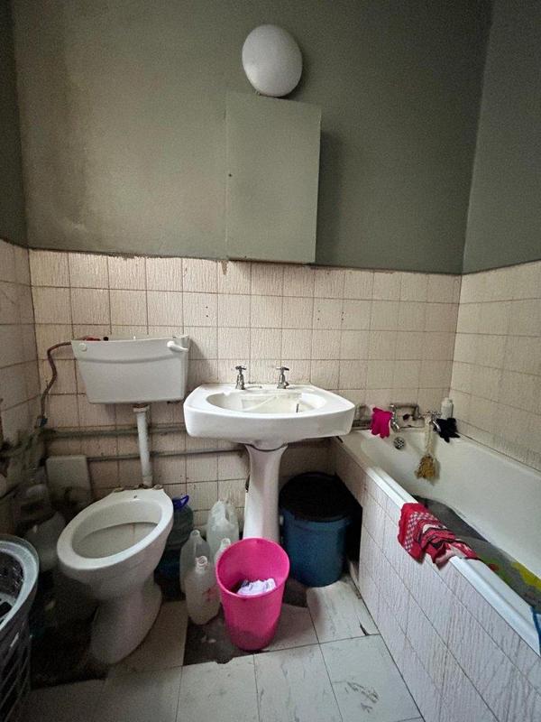 2 Bedroom Property for Sale in Berea Gauteng