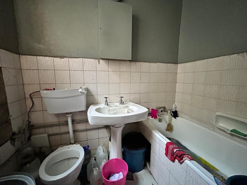 2 Bedroom Property for Sale in Berea Gauteng