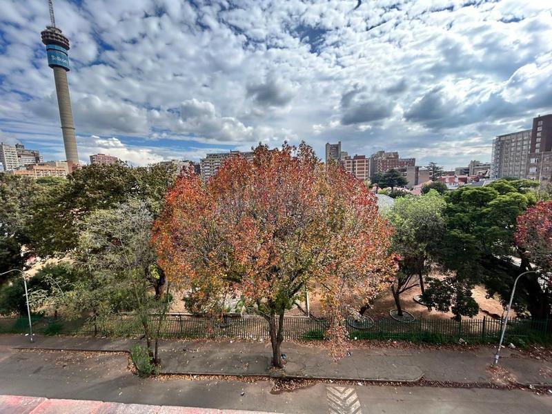2 Bedroom Property for Sale in Berea Gauteng