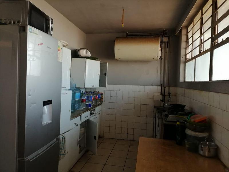 2 Bedroom Property for Sale in Berea Gauteng