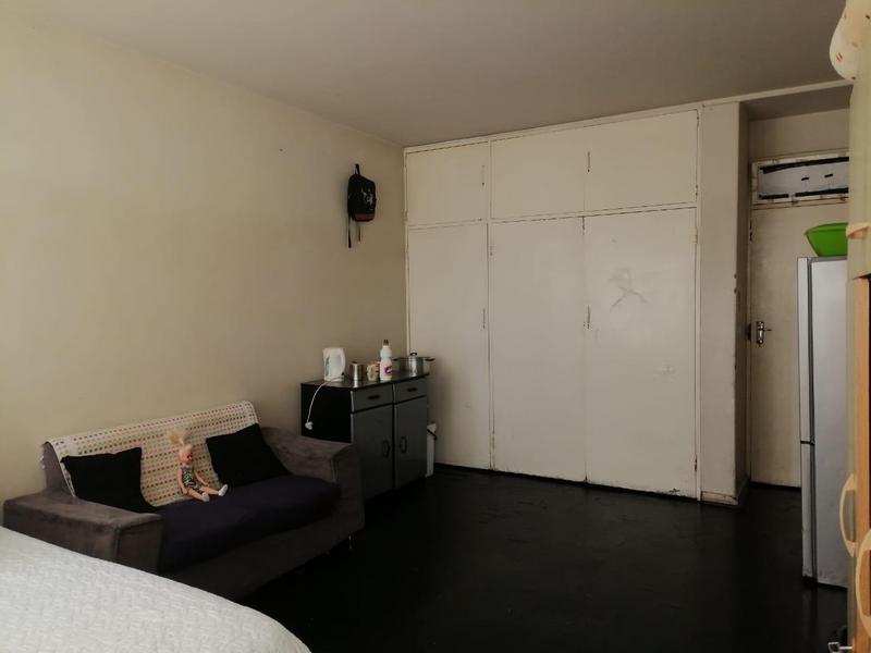 2 Bedroom Property for Sale in Berea Gauteng