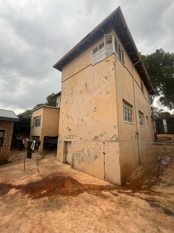 11 Bedroom Property for Sale in Bezuidenhout Valley Gauteng