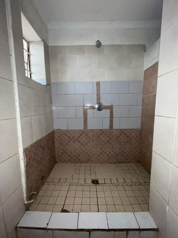 11 Bedroom Property for Sale in Bezuidenhout Valley Gauteng