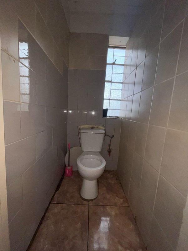 11 Bedroom Property for Sale in Bezuidenhout Valley Gauteng