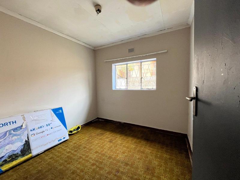 5 Bedroom Property for Sale in Bezuidenhout Valley Gauteng