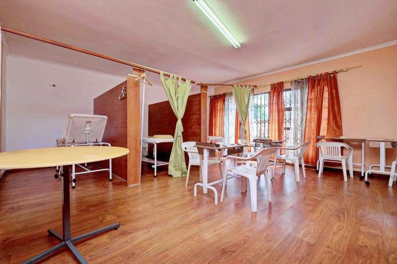 3 Bedroom Property for Sale in Bezuidenhout Valley Gauteng