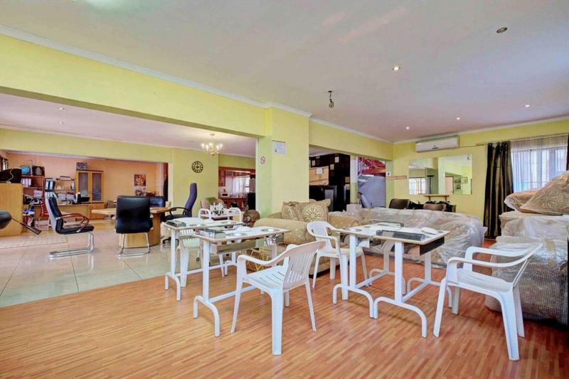 3 Bedroom Property for Sale in Bezuidenhout Valley Gauteng