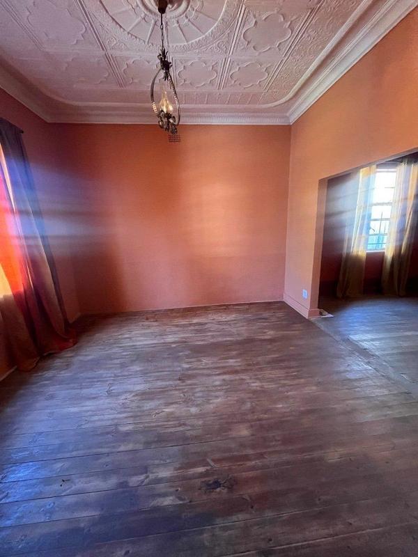 6 Bedroom Property for Sale in Bezuidenhout Valley Gauteng