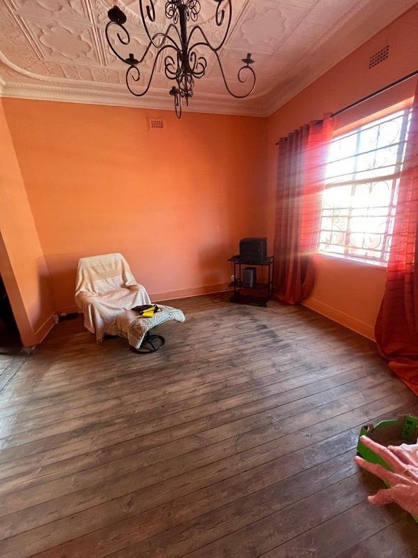 6 Bedroom Property for Sale in Bezuidenhout Valley Gauteng