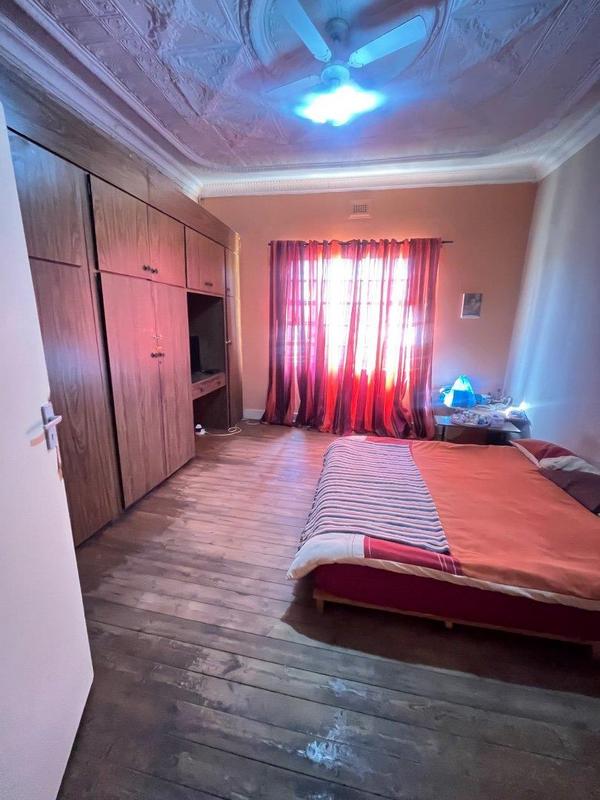 6 Bedroom Property for Sale in Bezuidenhout Valley Gauteng