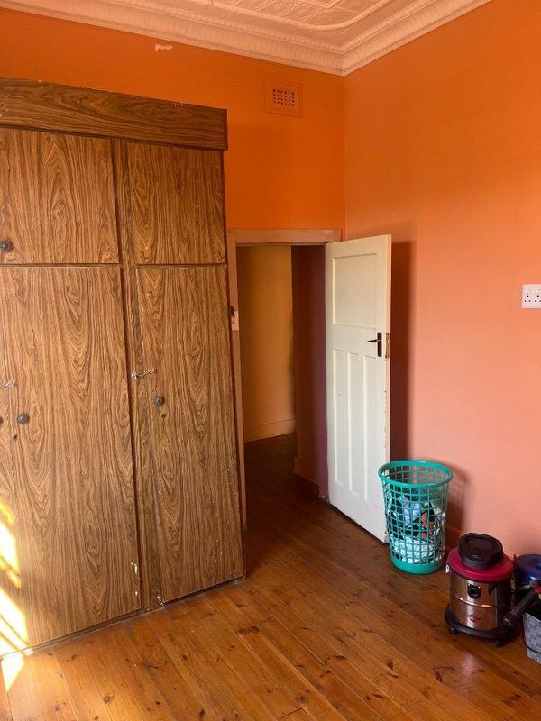6 Bedroom Property for Sale in Bezuidenhout Valley Gauteng