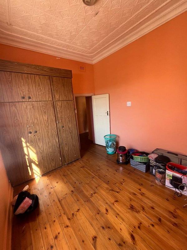 6 Bedroom Property for Sale in Bezuidenhout Valley Gauteng
