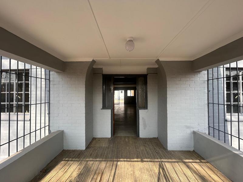5 Bedroom Property for Sale in Bezuidenhout Valley Gauteng