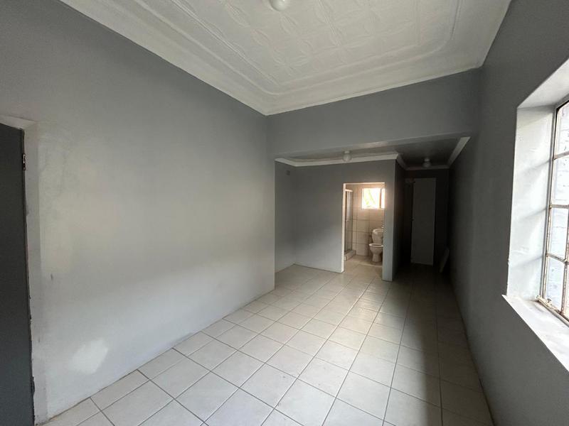 5 Bedroom Property for Sale in Bezuidenhout Valley Gauteng