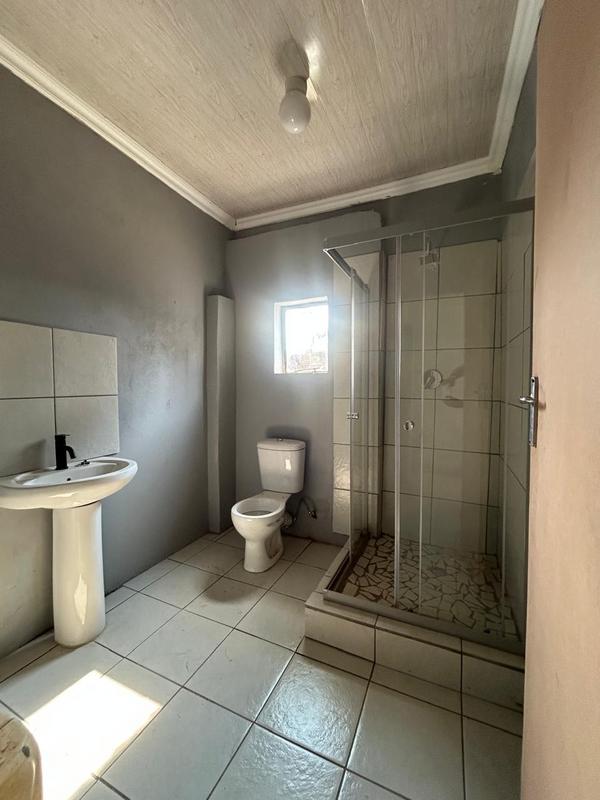 5 Bedroom Property for Sale in Bezuidenhout Valley Gauteng