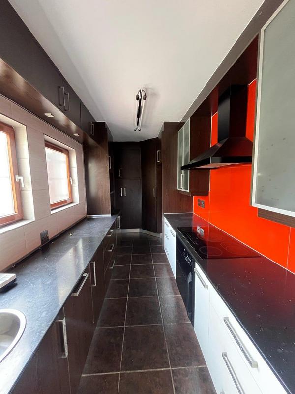 3 Bedroom Property for Sale in Corlett Gardens Gauteng
