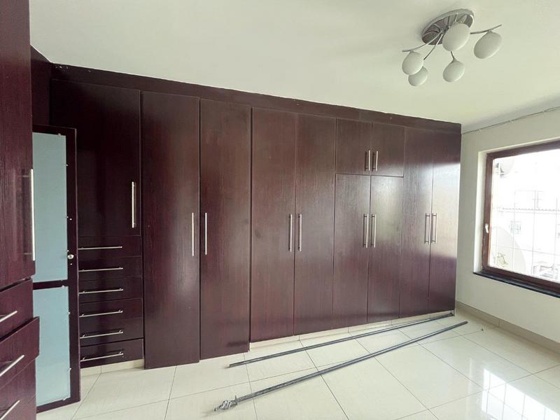 3 Bedroom Property for Sale in Corlett Gardens Gauteng