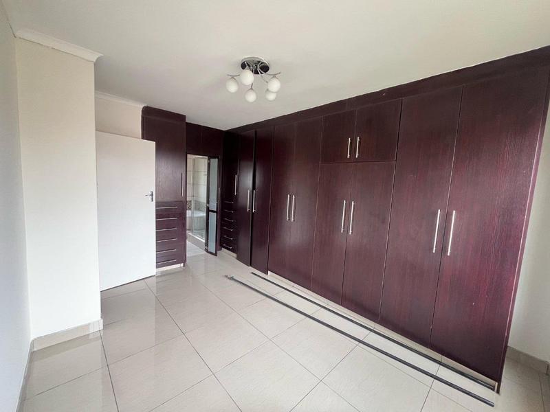 3 Bedroom Property for Sale in Corlett Gardens Gauteng
