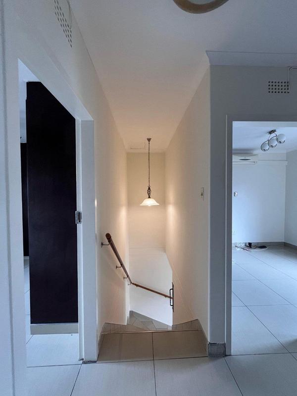 3 Bedroom Property for Sale in Corlett Gardens Gauteng