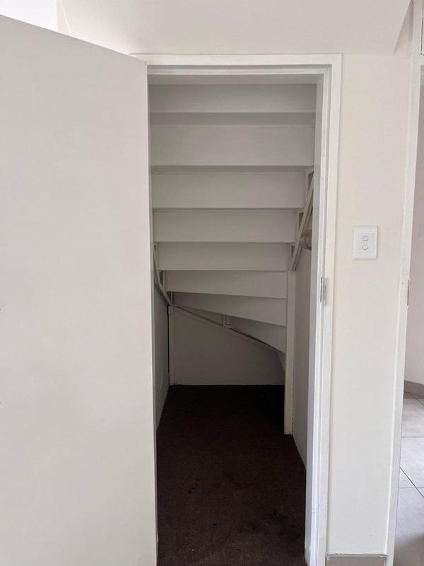 3 Bedroom Property for Sale in Corlett Gardens Gauteng