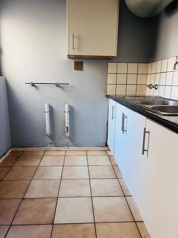 3 Bedroom Property for Sale in Corlett Gardens Gauteng