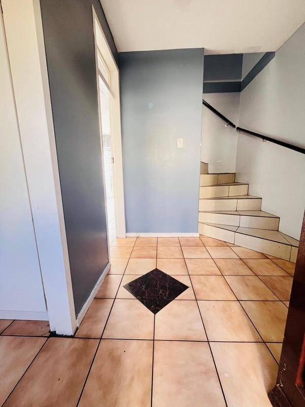 3 Bedroom Property for Sale in Corlett Gardens Gauteng