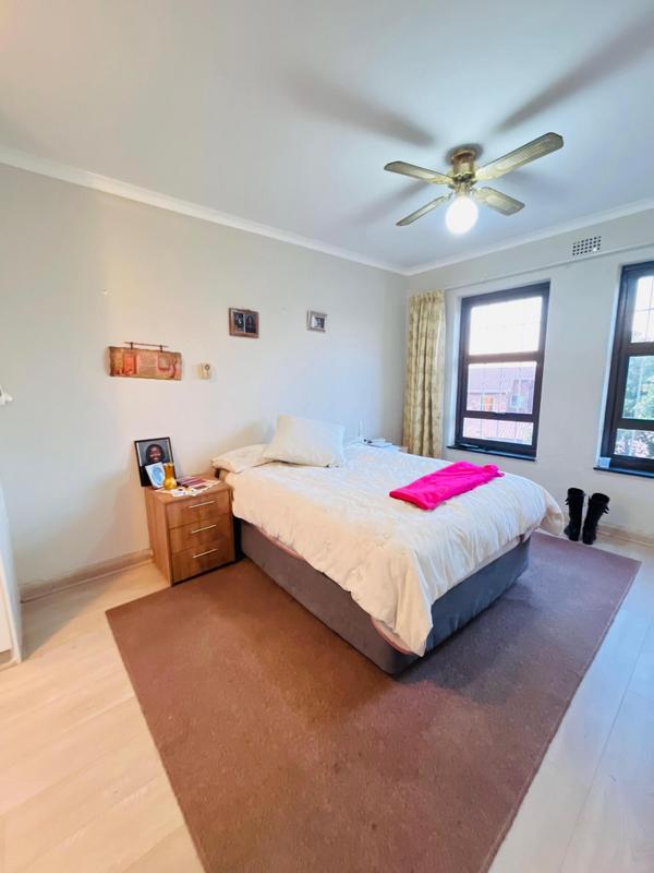 3 Bedroom Property for Sale in Corlett Gardens Gauteng