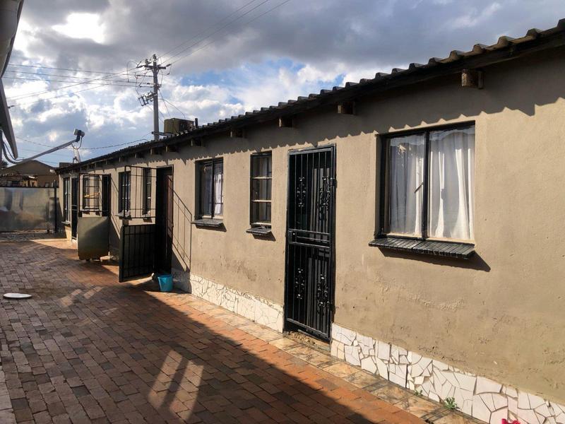 11 Bedroom Property for Sale in Ennerdale South Gauteng
