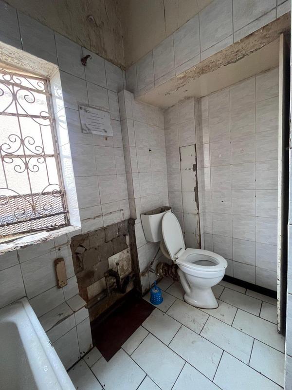 15 Bedroom Property for Sale in Haddon Gauteng