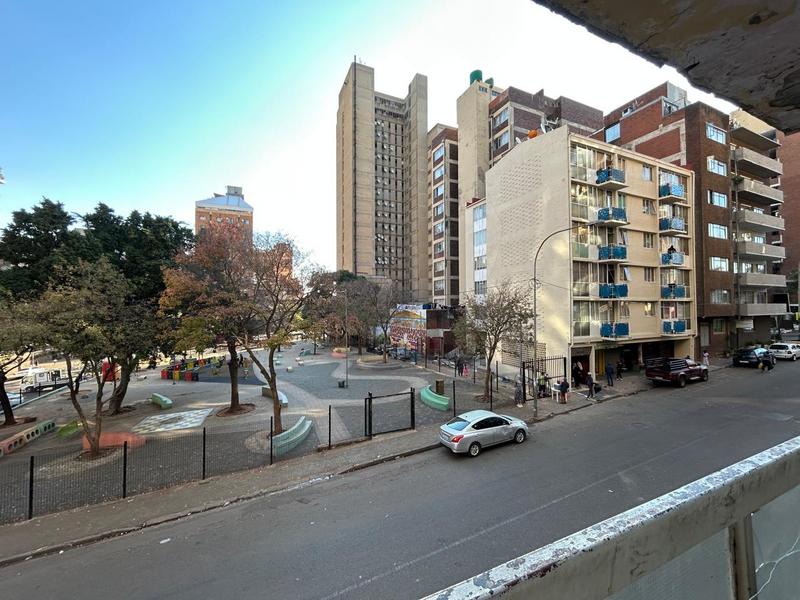 4 Bedroom Property for Sale in Hillbrow Gauteng