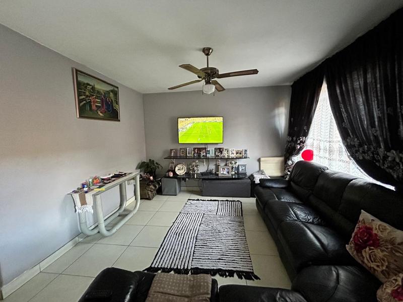 3 Bedroom Property for Sale in Jeppestown Gauteng