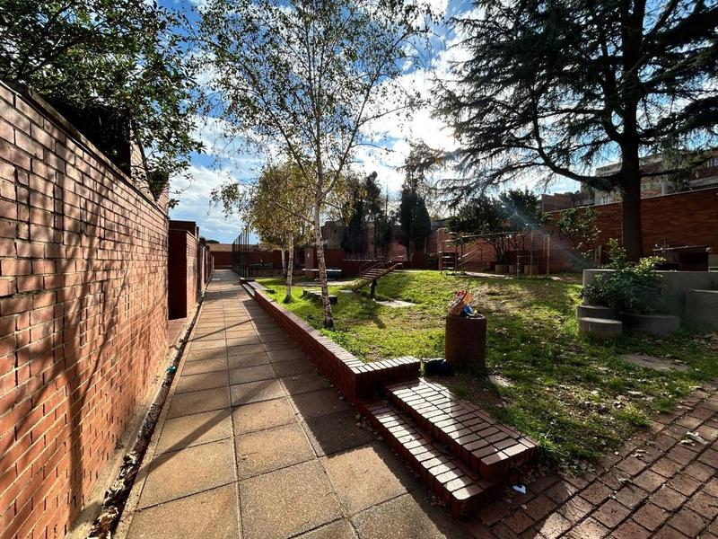 3 Bedroom Property for Sale in Jeppestown Gauteng