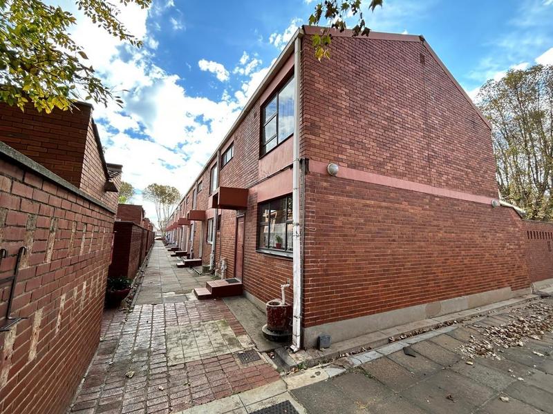 3 Bedroom Property for Sale in Jeppestown Gauteng