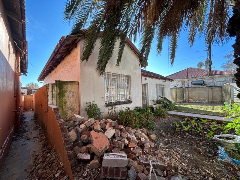 7 Bedroom Property for Sale in Kensington Gauteng