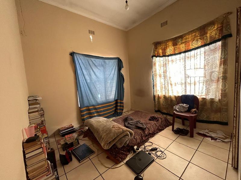 7 Bedroom Property for Sale in Kensington Gauteng