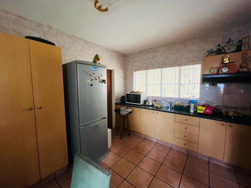 4 Bedroom Property for Sale in Kensington Gauteng