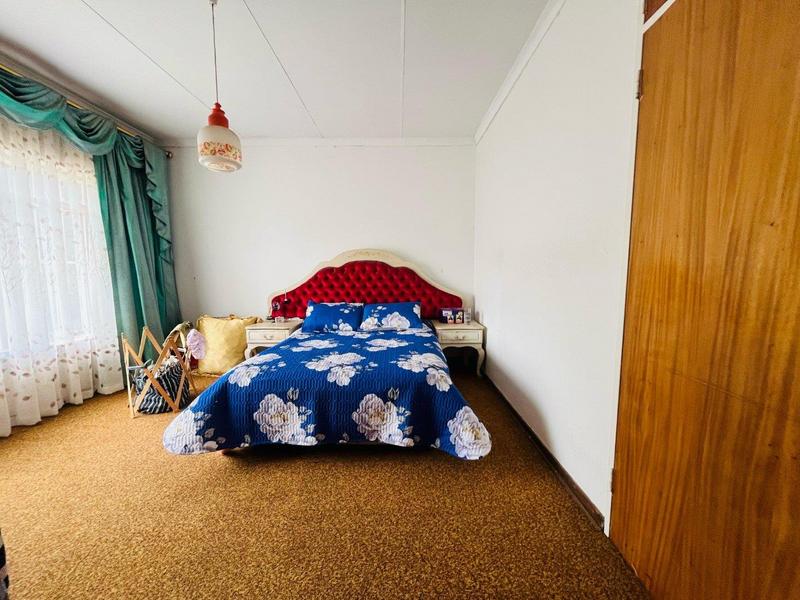 4 Bedroom Property for Sale in Kensington Gauteng
