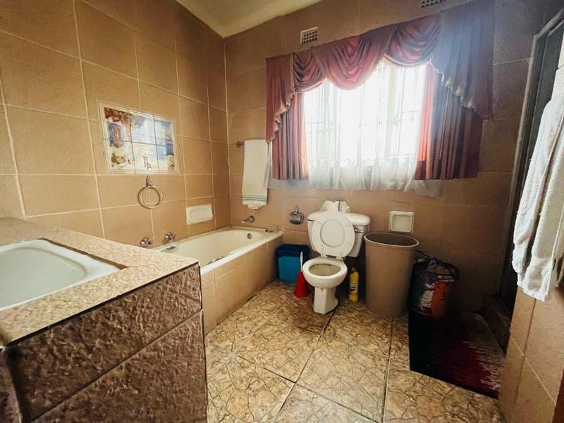 4 Bedroom Property for Sale in Kensington Gauteng