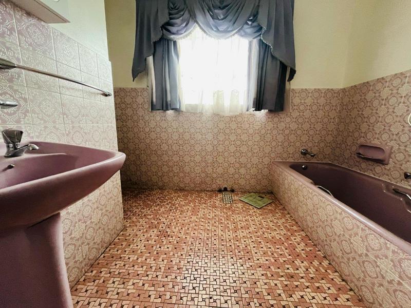 4 Bedroom Property for Sale in Kensington Gauteng