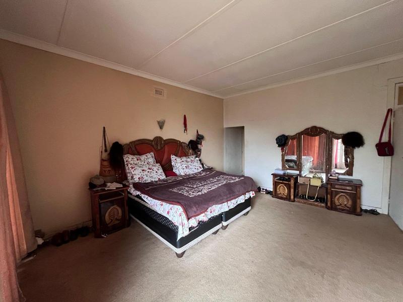 5 Bedroom Property for Sale in Kensington Gauteng