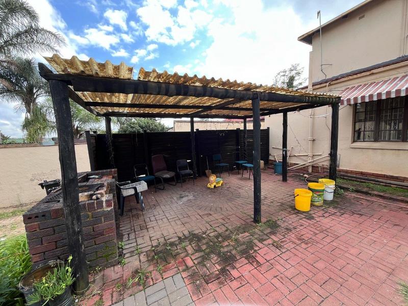5 Bedroom Property for Sale in Kensington Gauteng