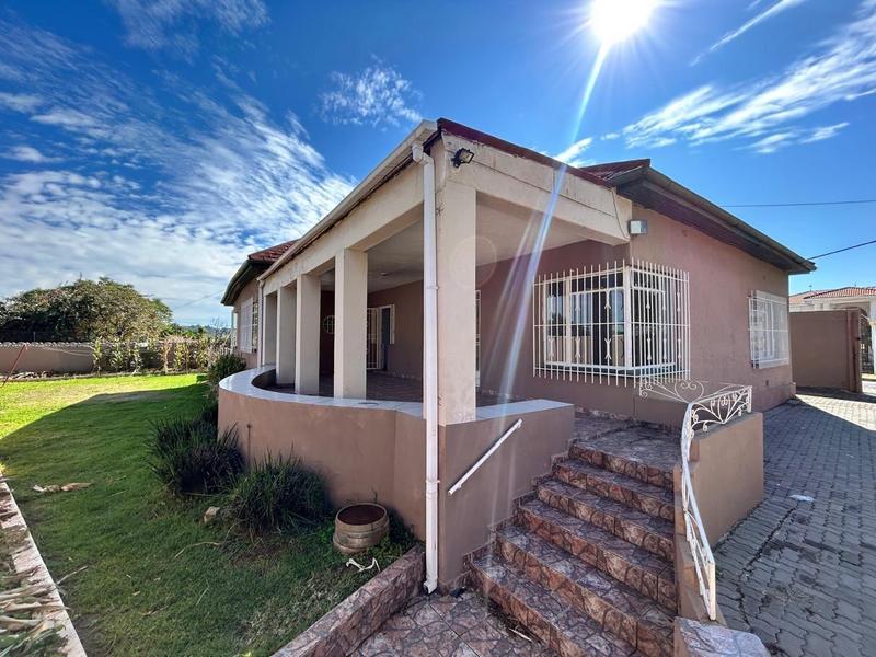 6 Bedroom Property for Sale in Kensington Gauteng