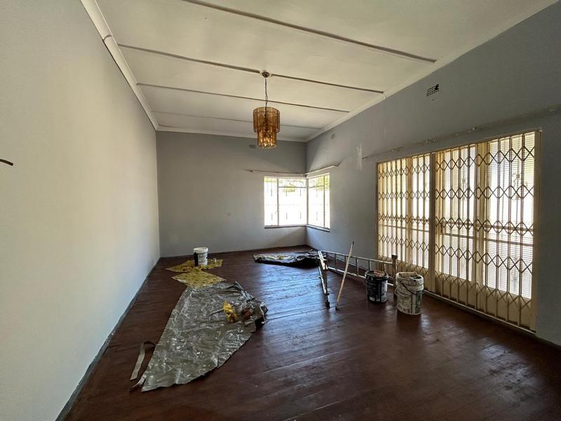 6 Bedroom Property for Sale in Kensington Gauteng