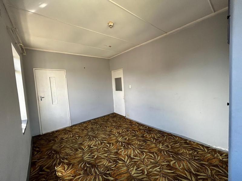 6 Bedroom Property for Sale in Kensington Gauteng