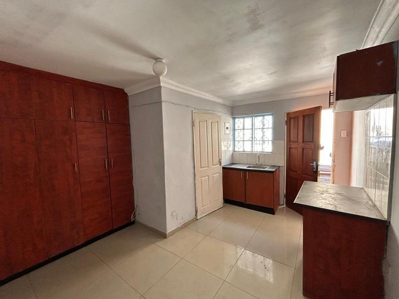 6 Bedroom Property for Sale in Kensington Gauteng