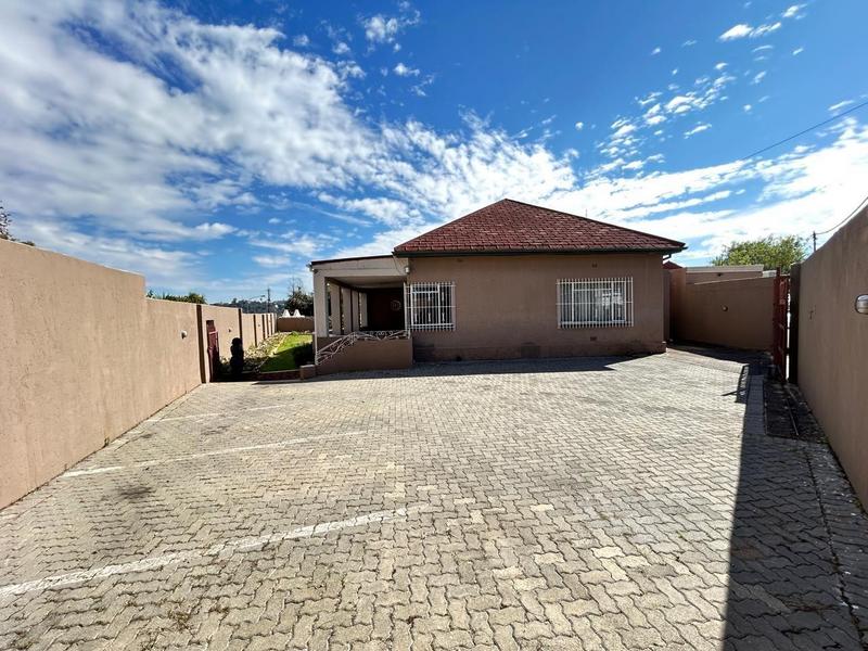 6 Bedroom Property for Sale in Kensington Gauteng